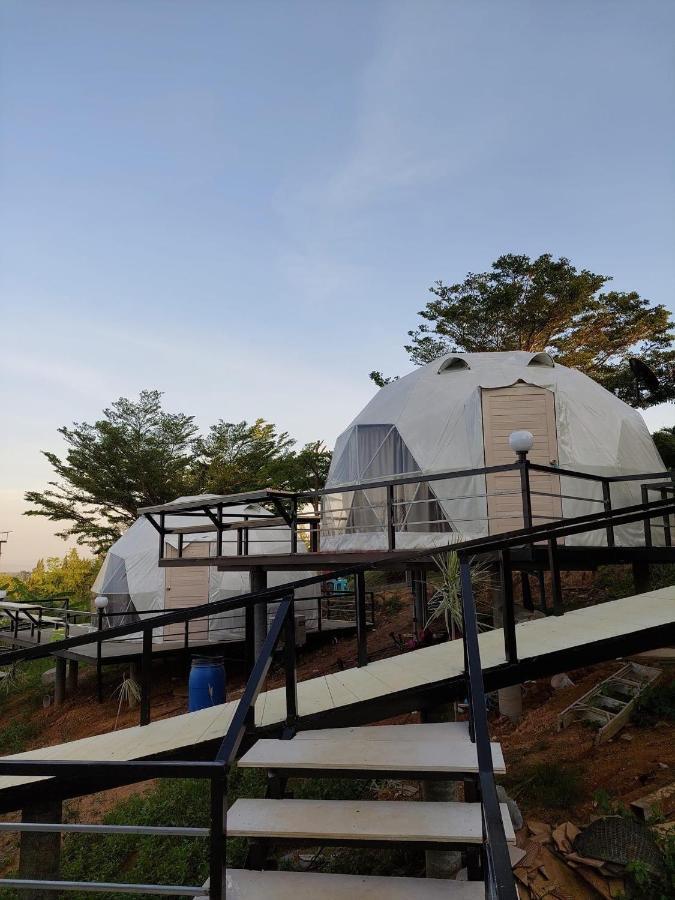 นรดีฮิวล์ รีสอร์ต เขาแผงม้า วังน้ำเขียว Luxury tent Ban Sap Bon (Prachinburi)